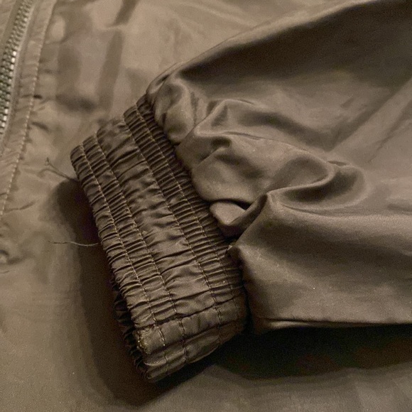 Adidas Jacket size M - Picture 5 of 6